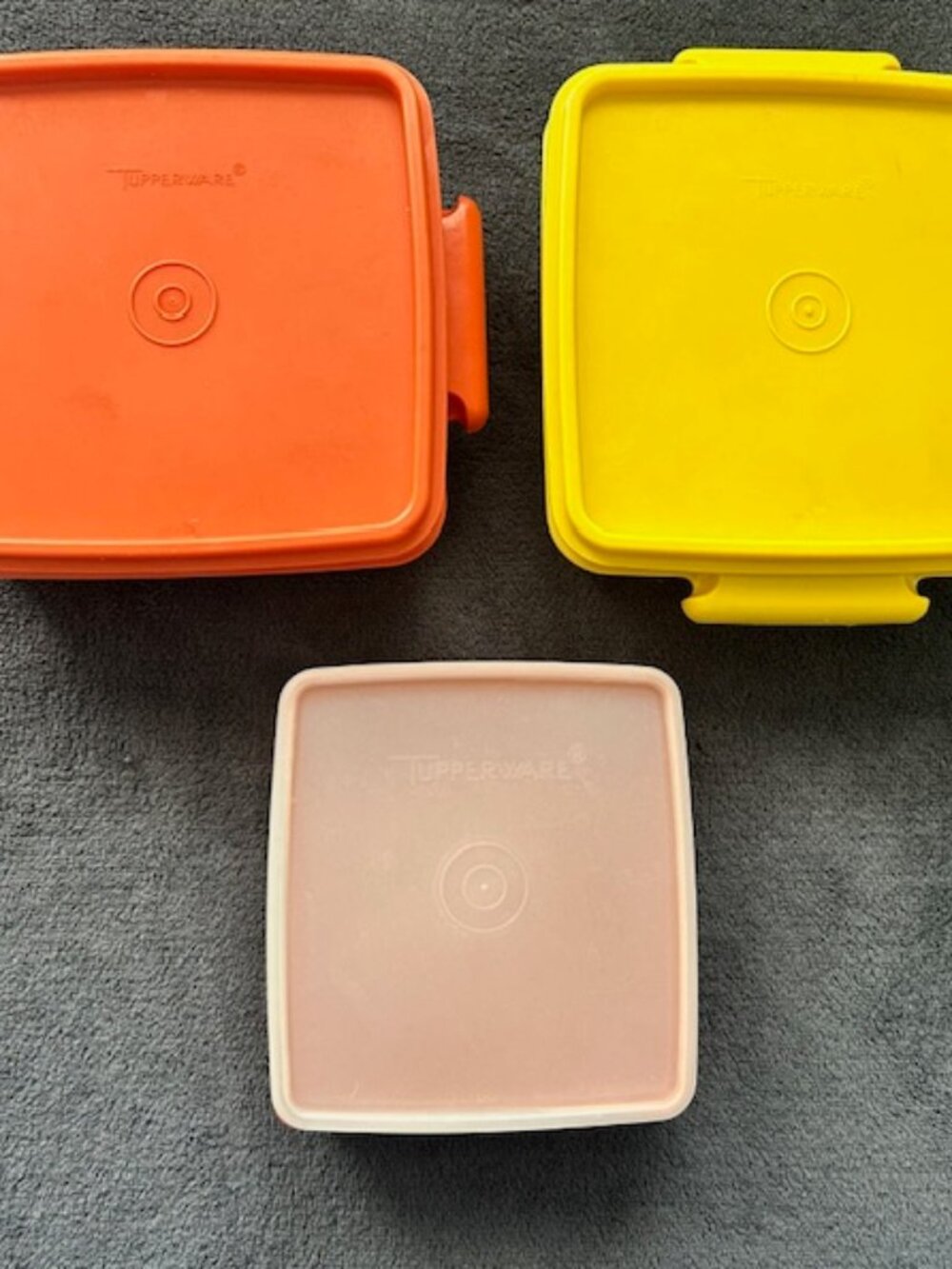 Vintage Tupperware Sandwich Keepers, Lot of 3
